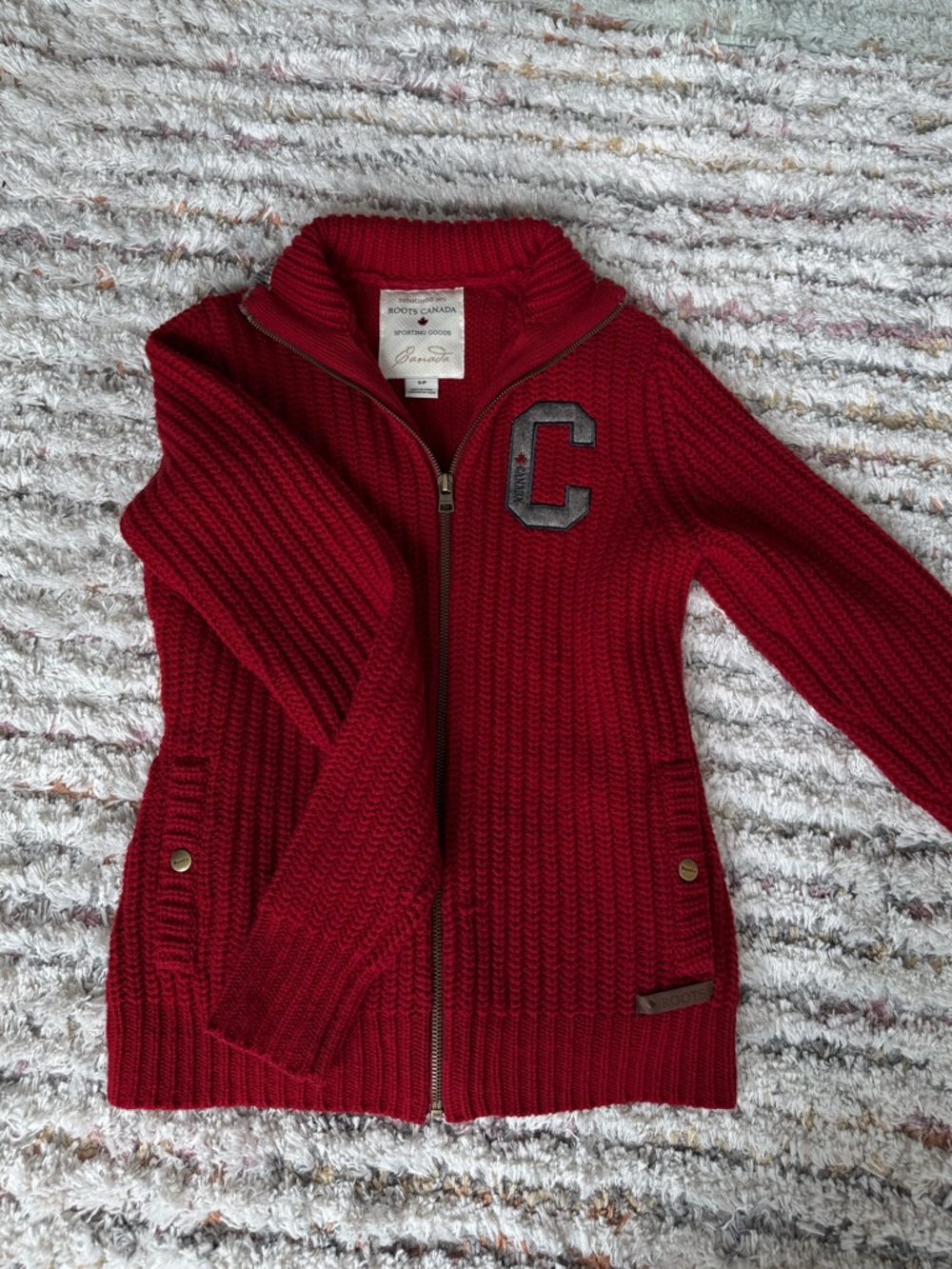 Roots Canada Knit Zip-Up Sweater Jacket. Canada 🍁 100% Lamb wool